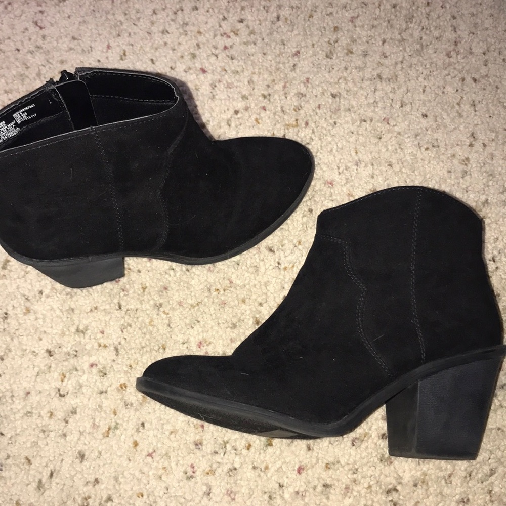 Black ankle Boots